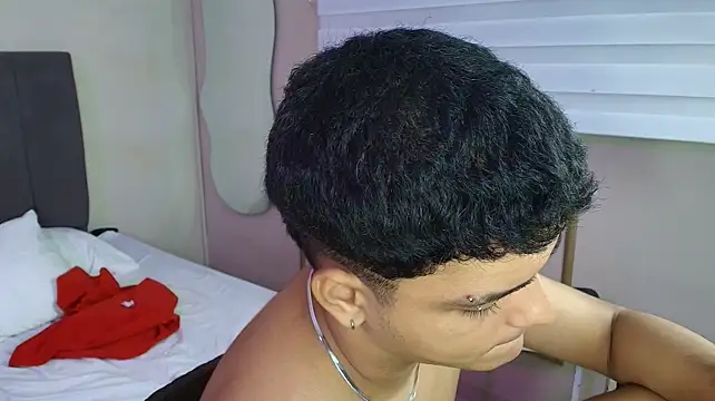Chat XXX ao vivo de Keinner_BigDick
