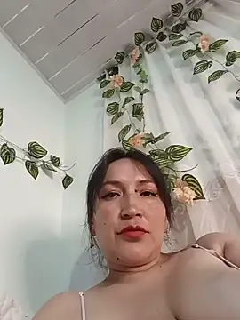 Chat XXX en directo de melanny_miilf