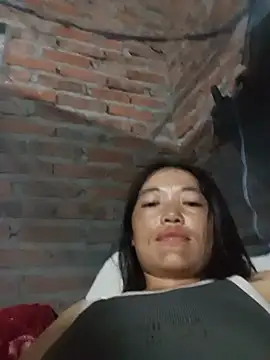 kotaka-shoow Adlı Modelin Canlı XXX Sohbeti