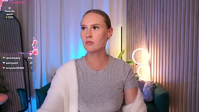 ViMilka élő XXX-chatje