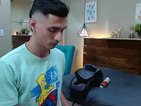 FelipeFriendly 现场XXX聊天