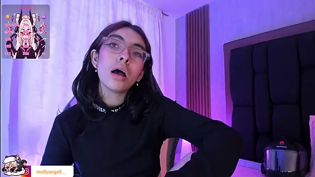 دردشة Molly_A الجنسية المباشرة
