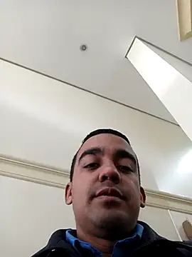 morenogostoso29 Show in webcam