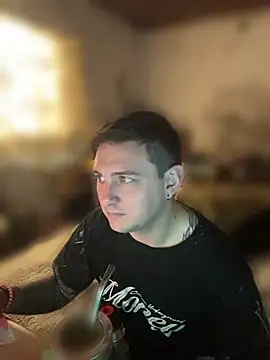 Show modela SantyPlayBig na web-kameri