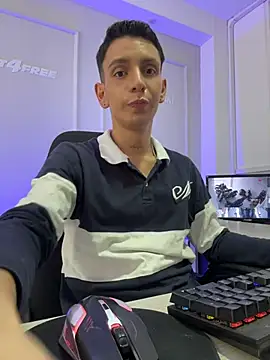 Liam_Fiire live XXX chat