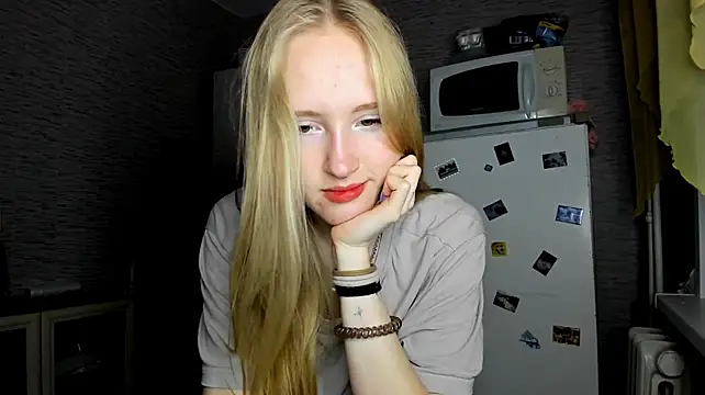 Czat XXX na żywo – Mia_Azart