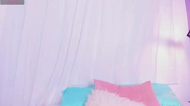 scarletyler's Live XXX Chat