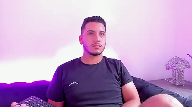 Axel_grey_ Chat XXX in diretta