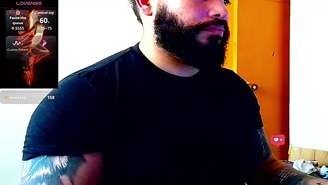 Czat XXX na żywo – Vince_Reynolds