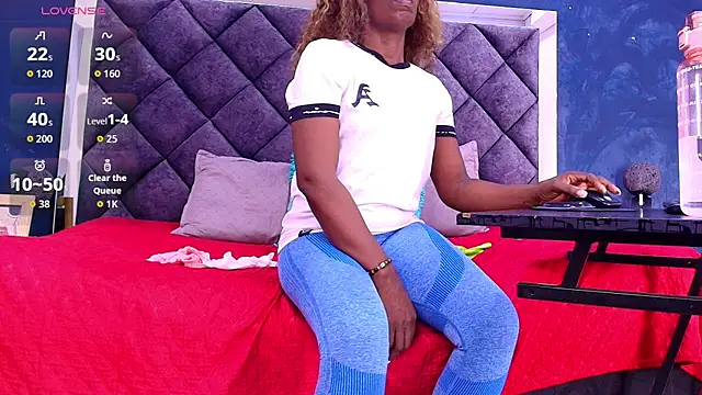 Chat +18 de ebony__jheim ao vivo