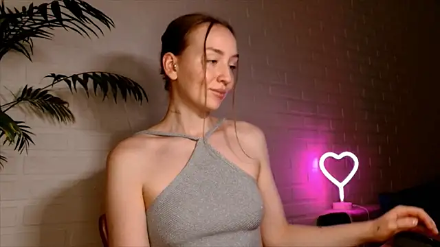 Онлайн чат XXX WhitePrincessLuna