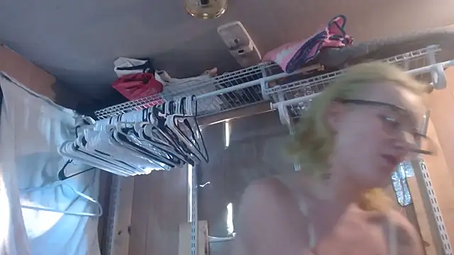 Онлайн чат XXX Tastybabe22