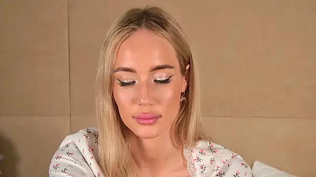 دردشة MaryDavies الجنسية المباشرة