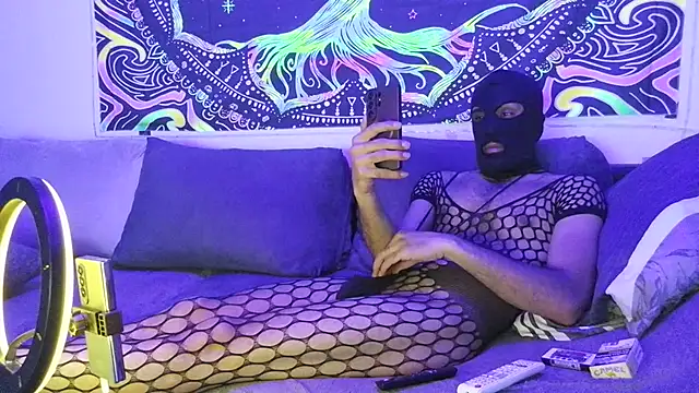 Moh_197 – Naživo XXX chat