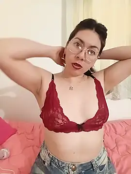 Czat XXX na żywo – Mia_essence