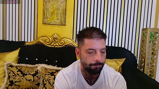 Chatroom XXX en direct de TommyDum