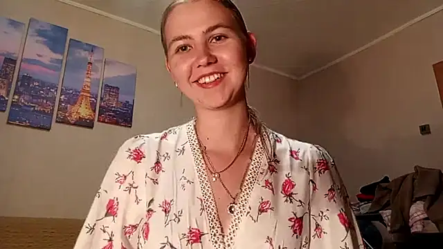 Chat +18 de AnnettaHosaka ao vivo