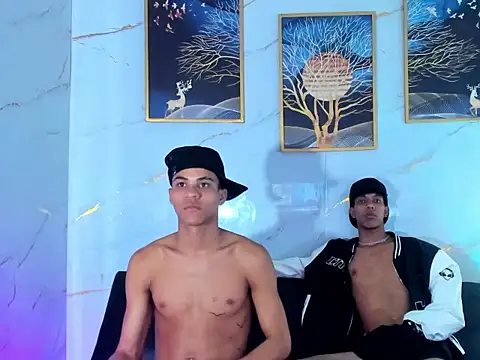 Xxx_hot23cmのウェブカメラショー