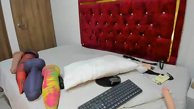 charlloteevans_X's Live XXX Chat