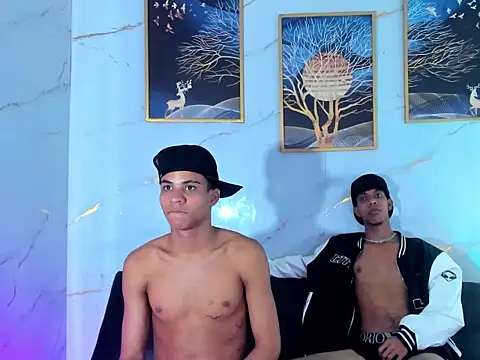 Webkamerová show Xxx_hot23cm