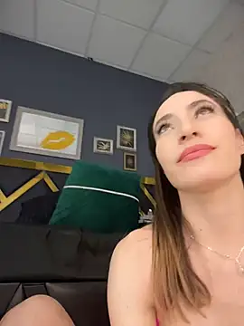IAmNobodyXXX Live XXX Chat