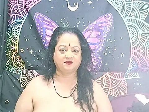 matureindian's Live XXX Chat