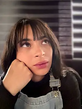 Sasha-firee Live XXX-chat