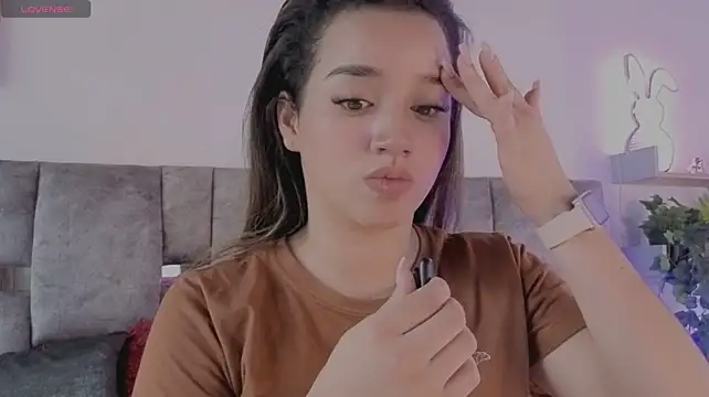 Czat XXX na żywo – emilyrouxe