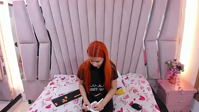 Czat XXX na żywo – Paris_Petit