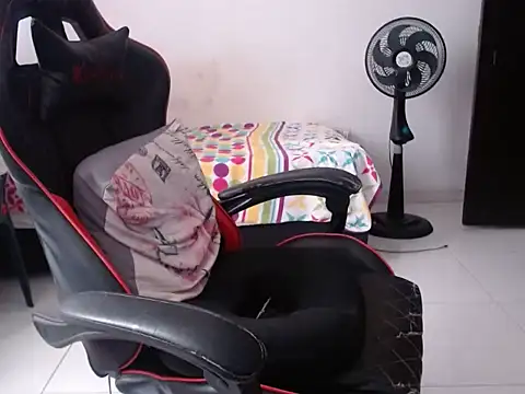 Czat XXX na żywo – Adriana_0312