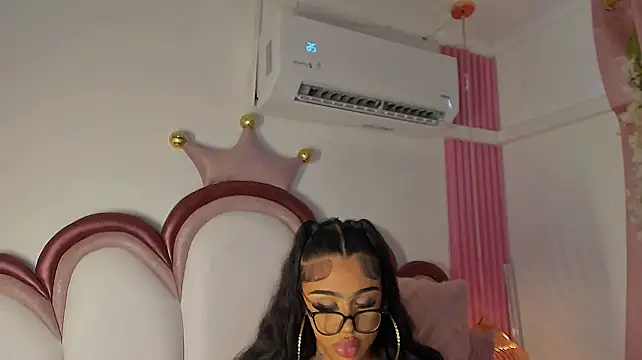 دردشة Mia_Jansen الجنسية المباشرة