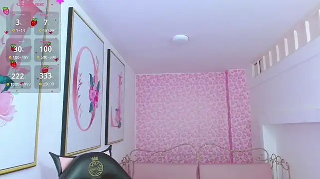 Small_naugthy_のライブXXXチャット