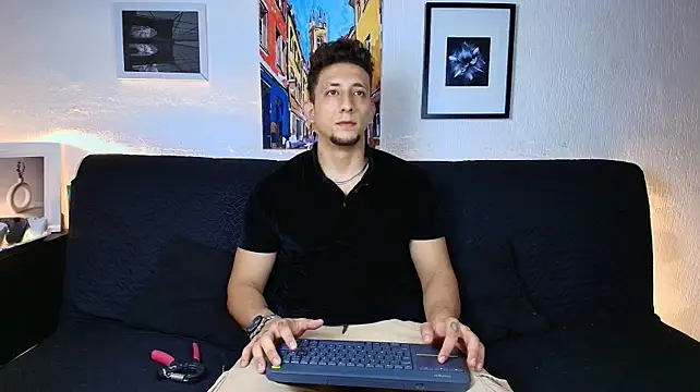 SR_EMILIOCUM webkamerás műsora