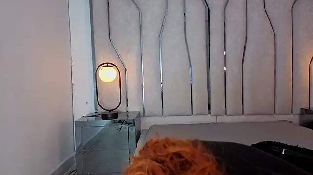 Chatroom XXX en direct de MAISE_HILL1