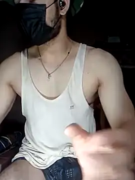 Pink_Anal_Virgin_Boy Adlı Modelin Web Kamerası Şovu