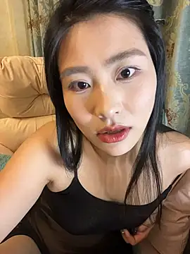 zhenzhen-888's Live XXX Chat