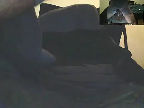 tellmeuluvm3's Live XXX Chat