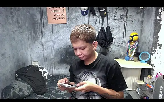asianboi1111 Show Webcam