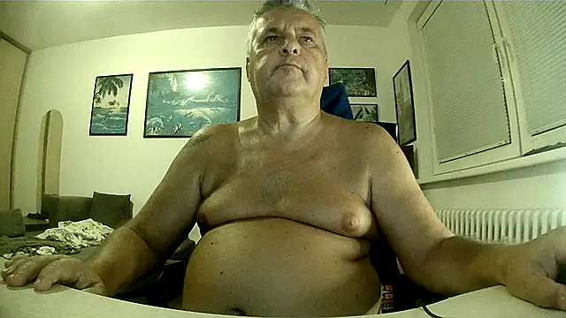 Chat +18 de Robert_SK1 ao vivo