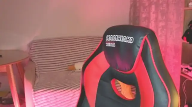 Chat XXX Live shyghostt