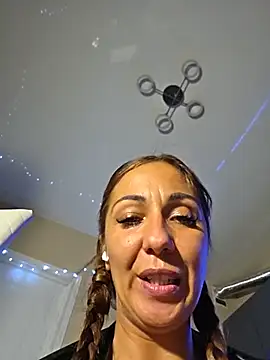 Chatroom XXX en direct de LeticiaWoods