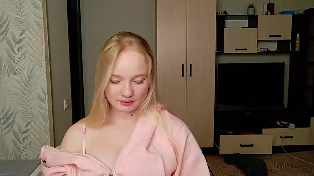Shawty_Mia's Live XXX Chat