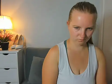 RoseTeacherX's Live XXX Chat