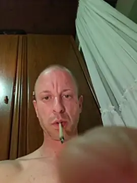 Pokazy przed kamerką – SvenPfeifer1987