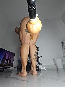 big_pusyy's Webcam Show