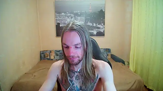 Chat XXX en directo de AdamDickens