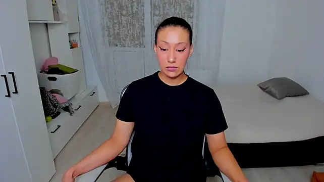 FieryHeart's Live XXX Chat