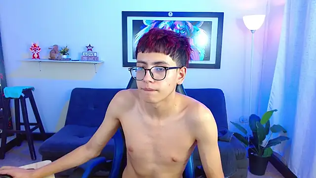 โชว์เว็บแคมของ alexcum_18