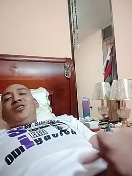 Cain180k's Live Chat Room