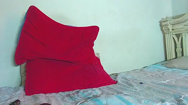 Clouer_glow16 Show in webcam